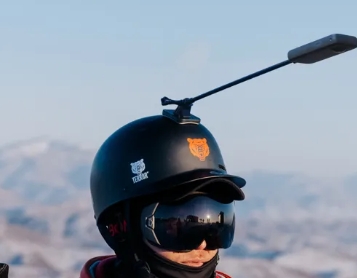 Description of image 2